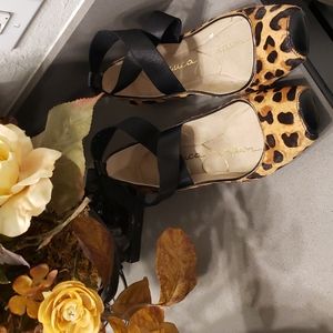 JESSICA SIMPSON Leppard ballet flats.